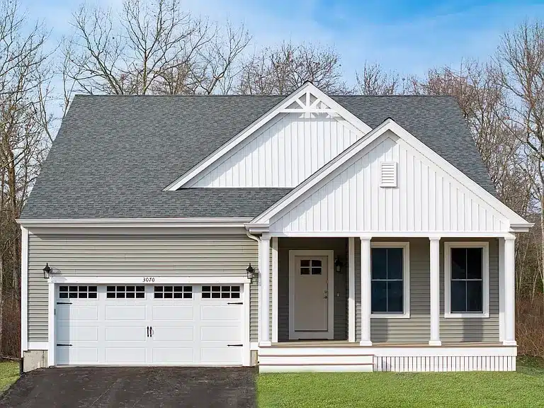 R58 Bayberry Dr #R58, Dighton, MA 02715